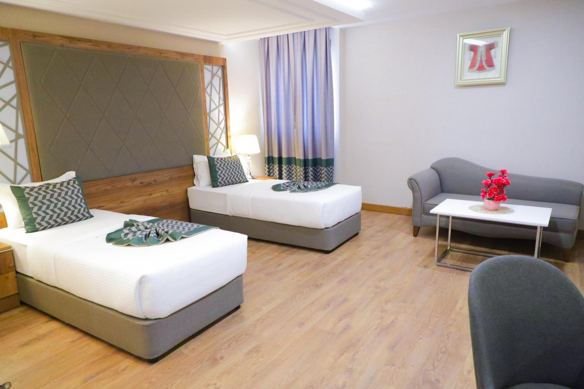 United Hotel International Yaoundé Esterno foto