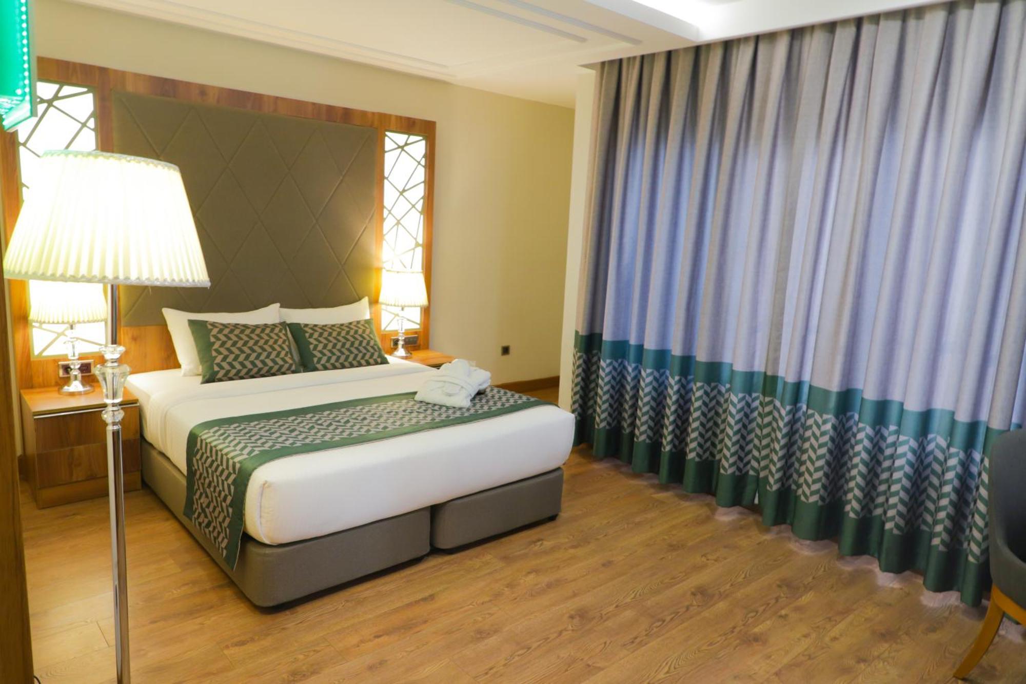 United Hotel International Yaoundé Esterno foto