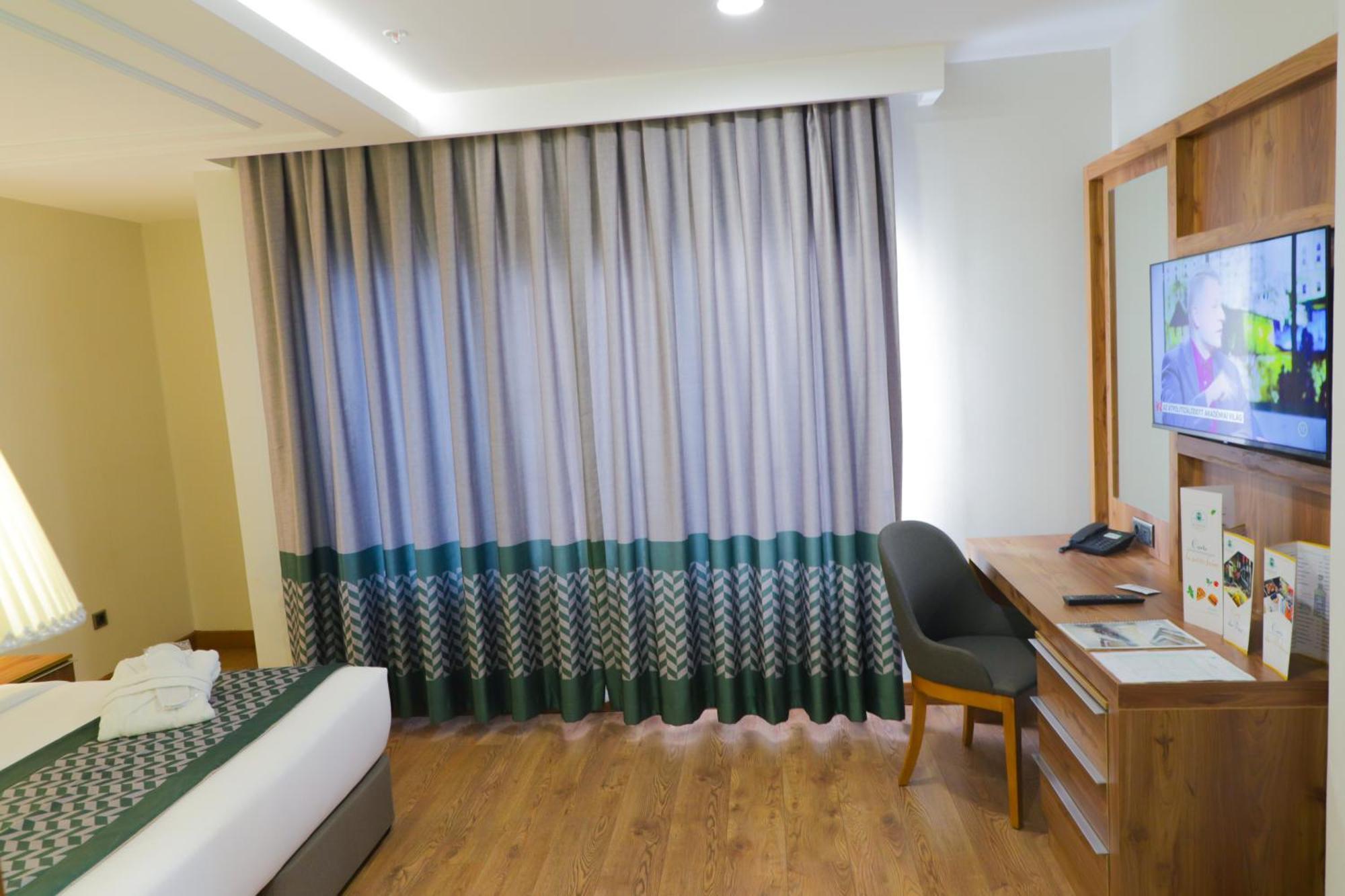 United Hotel International Yaoundé Esterno foto